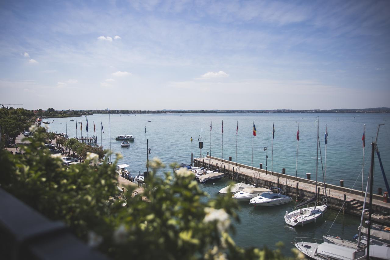 Hotel Sirmione Terme Bagian luar foto